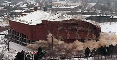 AutoWorld (Six Flags AutoWorld) - Demolition Blast (newer photo)